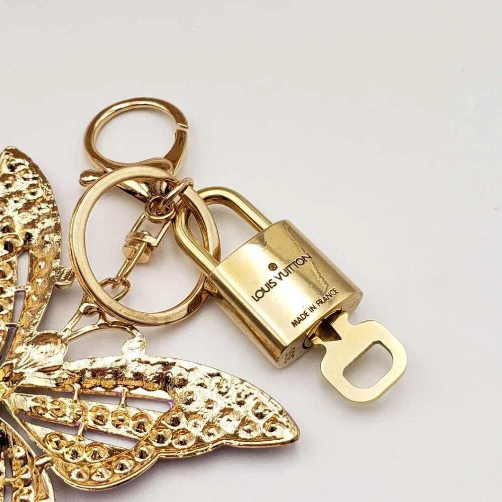 Louis Vuitton Gold Lock 🔒 Authentic LV Key + Unbranded Butterfly Bag Charm_6